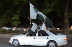Pakistani Flag Car