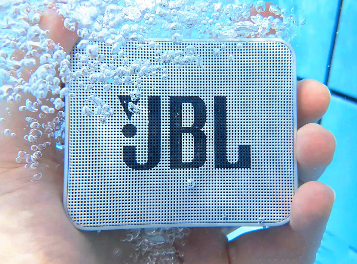  JBL GO 2 – Small, Sleek & Surprisingly Loud.