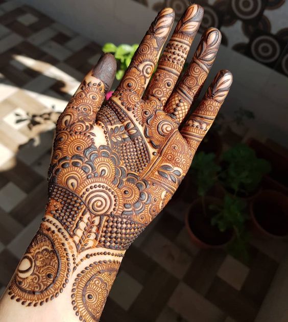 65 Fresh and Latest mehndi designs to try This festive season | Bling  Sparkle