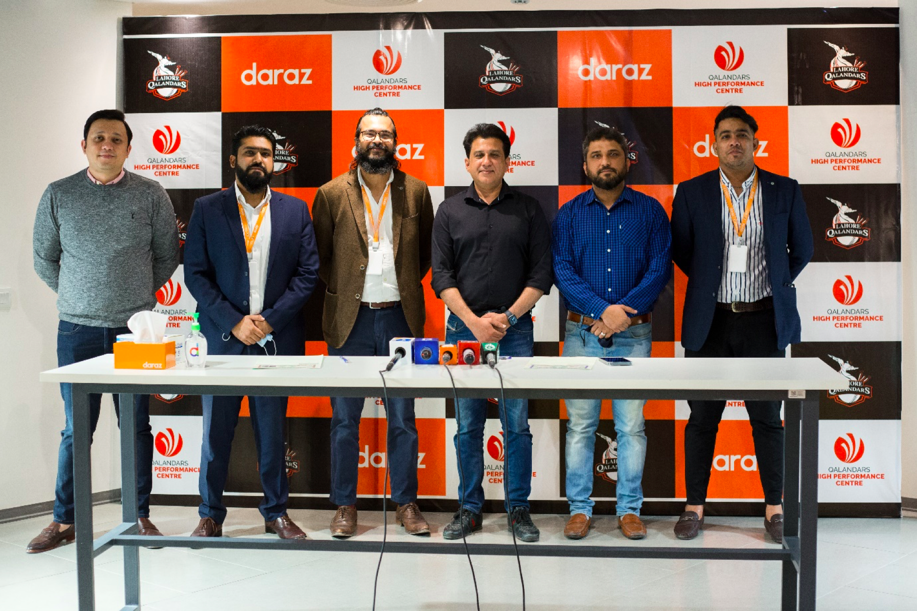  Daraz Partners with Lahore Qalandar this PSL Season!