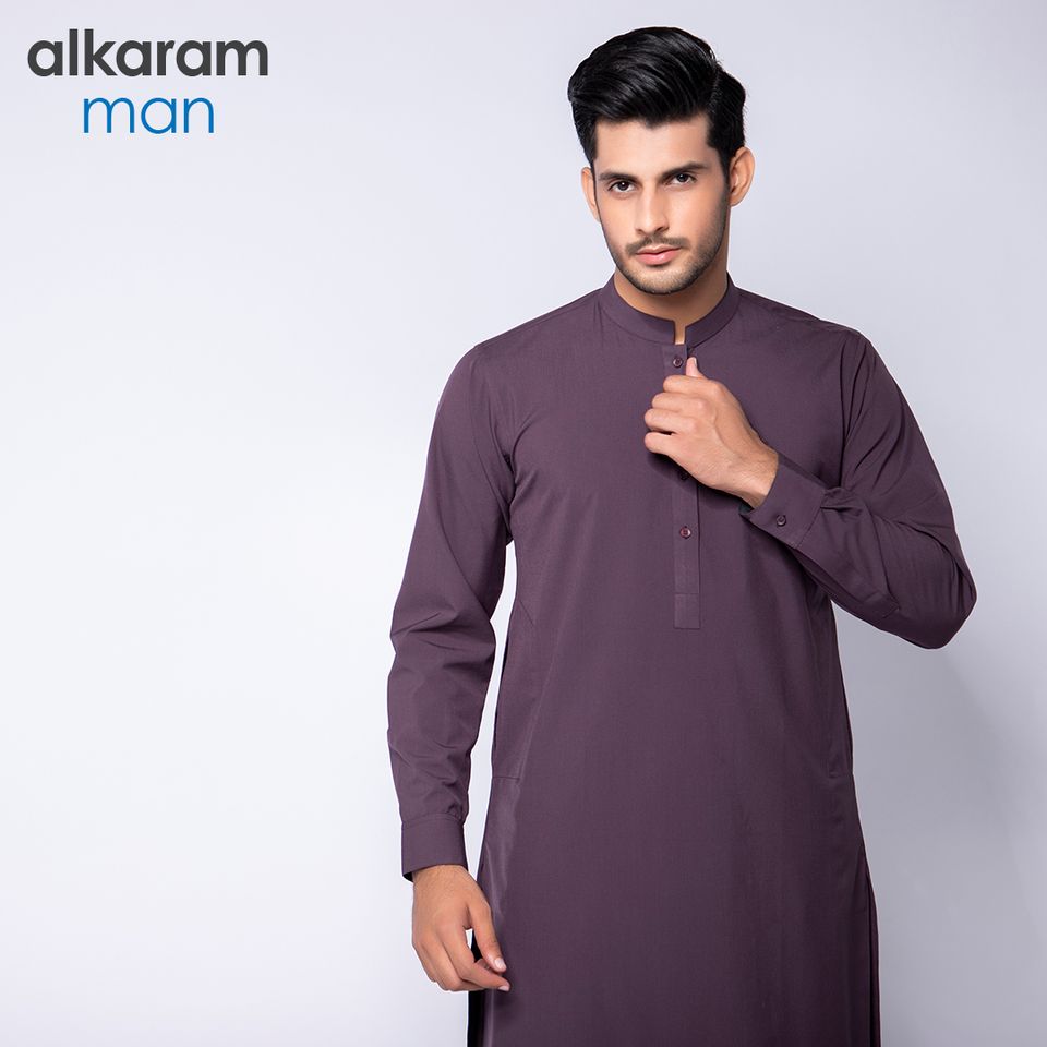 Top Clothing Brands in Pakistan