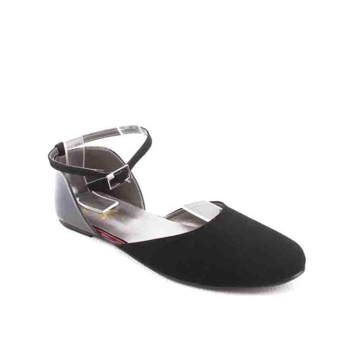 Black Grippy Flats